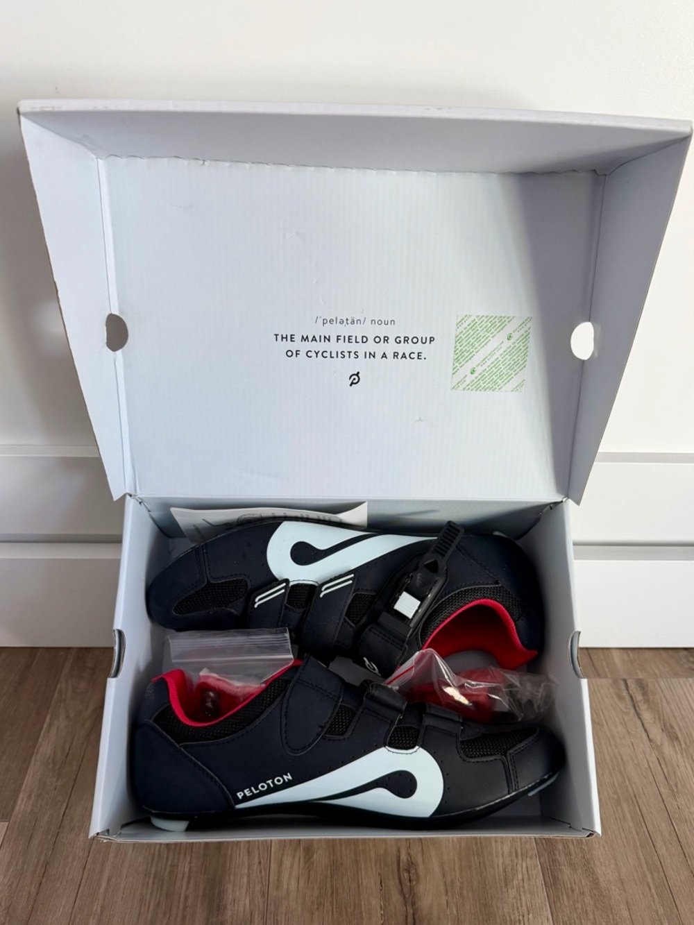 New in Box Mens Peloton Cycling Shoes - Size 45/US 11